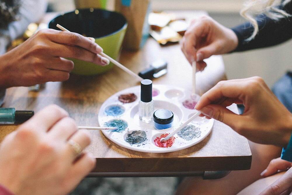 Make Your Own Nail Polish Kit Limited Edition Tin