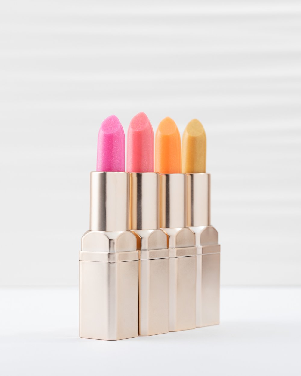 Gluten-Free Vegan Lip Gloss – Color-Changing Flower, Nut-Free &
