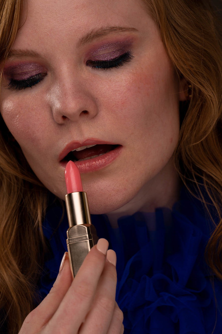 Gluten-Free Vegan Lip Gloss – Color-Changing Flower, Nut-Free &